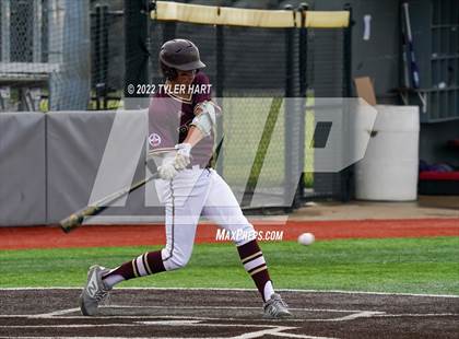 Thumbnail 2 in Greencastle vs. Brebeuf Jesuit Preparatory (IHSAA 3A Sectional First Round) photogallery.