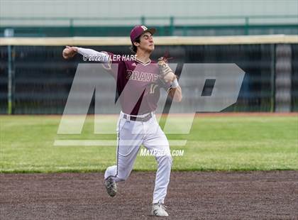 Thumbnail 3 in Greencastle vs. Brebeuf Jesuit Preparatory (IHSAA 3A Sectional First Round) photogallery.