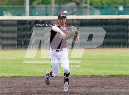 Thumbnail 3 in Greencastle vs. Brebeuf Jesuit Preparatory (IHSAA 3A Sectional First Round) photogallery.