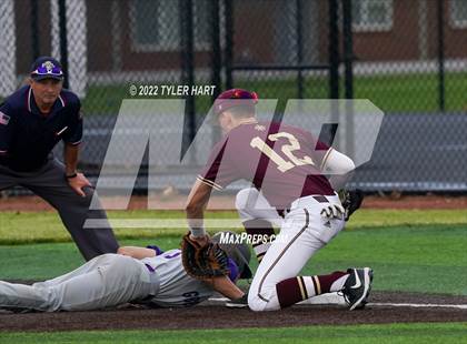 Thumbnail 2 in Greencastle vs. Brebeuf Jesuit Preparatory (IHSAA 3A Sectional First Round) photogallery.