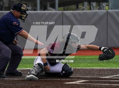 Thumbnail 1 in Greencastle vs. Brebeuf Jesuit Preparatory (IHSAA 3A Sectional First Round) photogallery.
