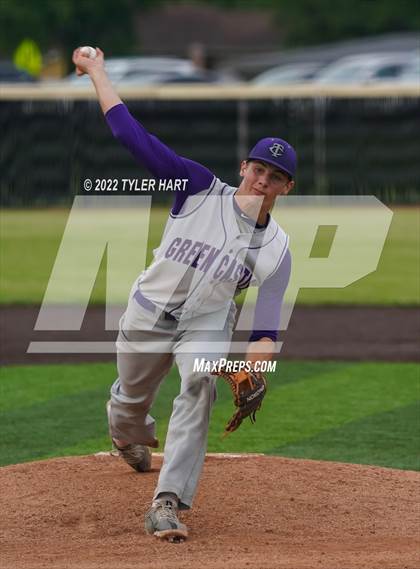 Thumbnail 2 in Greencastle vs. Brebeuf Jesuit Preparatory (IHSAA 3A Sectional First Round) photogallery.