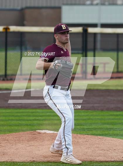 Thumbnail 1 in Greencastle vs. Brebeuf Jesuit Preparatory (IHSAA 3A Sectional First Round) photogallery.