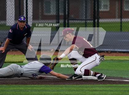 Thumbnail 1 in Greencastle vs. Brebeuf Jesuit Preparatory (IHSAA 3A Sectional First Round) photogallery.