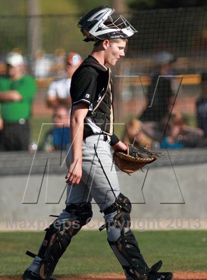Thumbnail 3 in Haysville Campus vs. Derby (KSHSAA 6A Regional Playoff) photogallery.