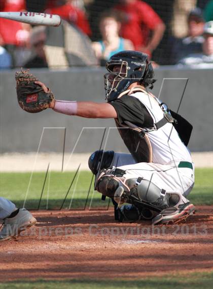 Thumbnail 3 in Haysville Campus vs. Derby (KSHSAA 6A Regional Playoff) photogallery.