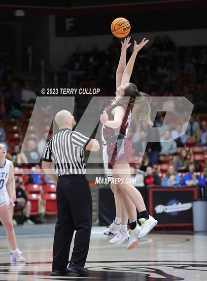 Thumbnail 3 in Morgan vs. Richfield (UHSAA 3A Semifinal) photogallery.
