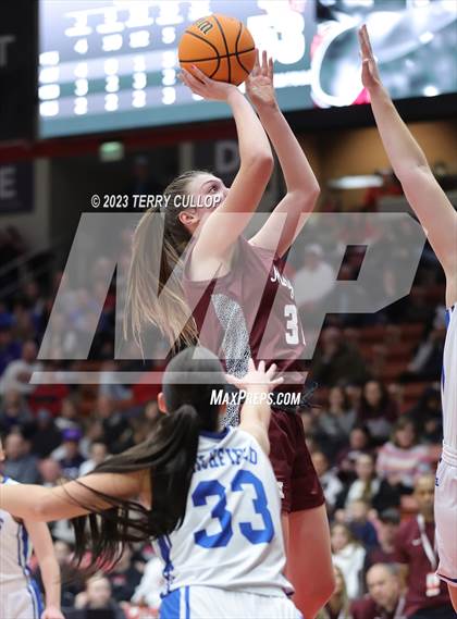 Thumbnail 2 in Morgan vs. Richfield (UHSAA 3A Semifinal) photogallery.