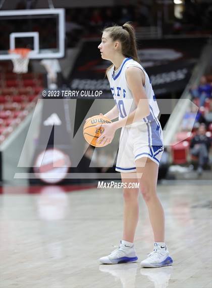 Thumbnail 3 in Morgan vs. Richfield (UHSAA 3A Semifinal) photogallery.