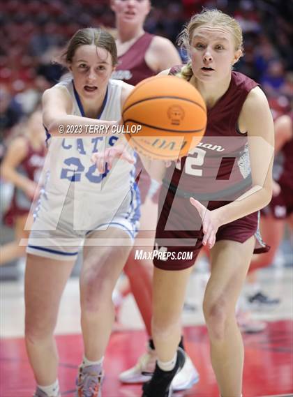 Thumbnail 1 in Morgan vs. Richfield (UHSAA 3A Semifinal) photogallery.