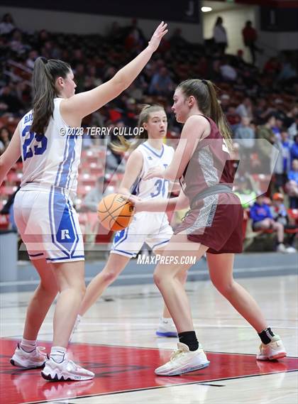 Thumbnail 3 in Morgan vs. Richfield (UHSAA 3A Semifinal) photogallery.
