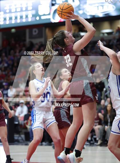 Thumbnail 2 in Morgan vs. Richfield (UHSAA 3A Semifinal) photogallery.