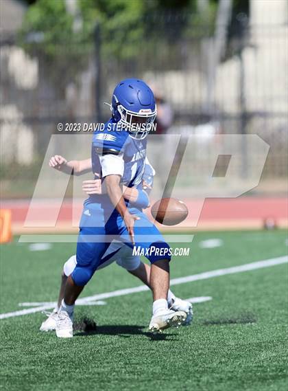 Thumbnail 3 in Agoura @ Lompoc photogallery.