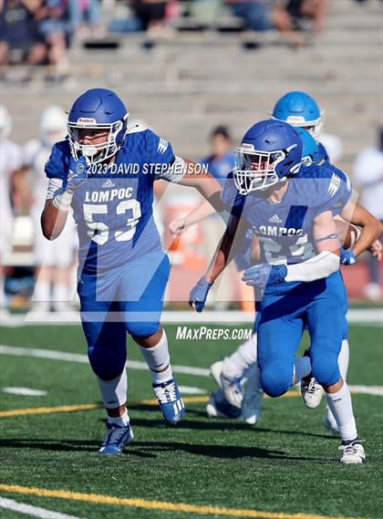 Thumbnail 1 in Agoura @ Lompoc photogallery.