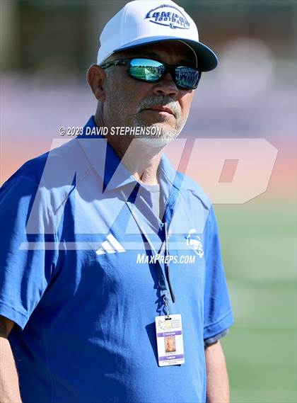 Thumbnail 1 in Agoura @ Lompoc photogallery.