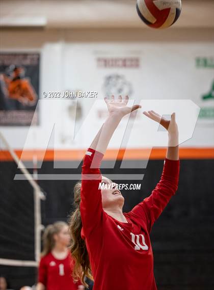 Thumbnail 1 in Truckee @ Fernley photogallery.