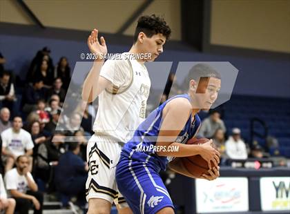 Thumbnail 3 in Central Catholic @ Sierra photogallery.