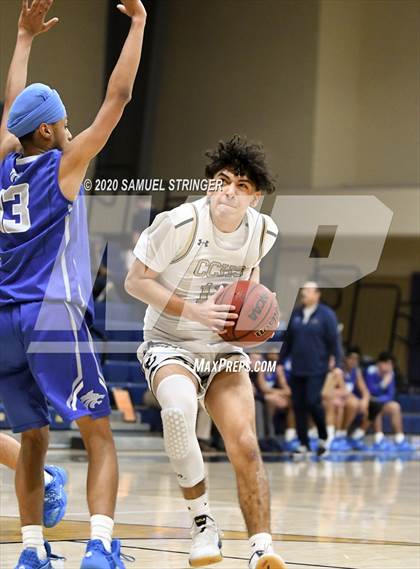 Thumbnail 3 in Central Catholic @ Sierra photogallery.