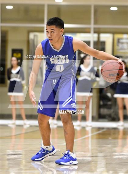Thumbnail 3 in Central Catholic @ Sierra photogallery.