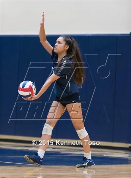 Thumbnail 1 in O'Connor vs Reagan (UIL 6A Regional Quarterfinal) photogallery.