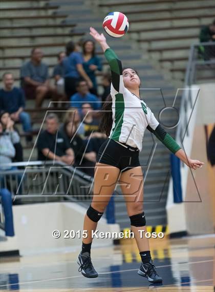 Thumbnail 1 in O'Connor vs Reagan (UIL 6A Regional Quarterfinal) photogallery.