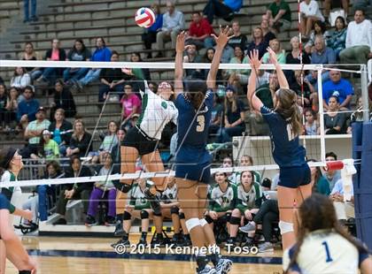 Thumbnail 3 in O'Connor vs Reagan (UIL 6A Regional Quarterfinal) photogallery.