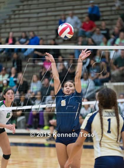 Thumbnail 2 in O'Connor vs Reagan (UIL 6A Regional Quarterfinal) photogallery.