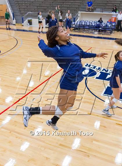 Thumbnail 1 in O'Connor vs Reagan (UIL 6A Regional Quarterfinal) photogallery.