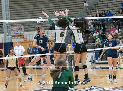 Thumbnail 1 in O'Connor vs Reagan (UIL 6A Regional Quarterfinal) photogallery.