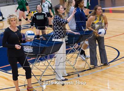 Thumbnail 1 in O'Connor vs Reagan (UIL 6A Regional Quarterfinal) photogallery.