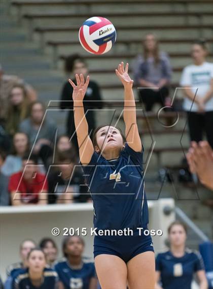 Thumbnail 2 in O'Connor vs Reagan (UIL 6A Regional Quarterfinal) photogallery.