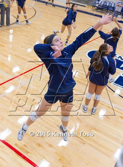 Thumbnail 1 in O'Connor vs Reagan (UIL 6A Regional Quarterfinal) photogallery.