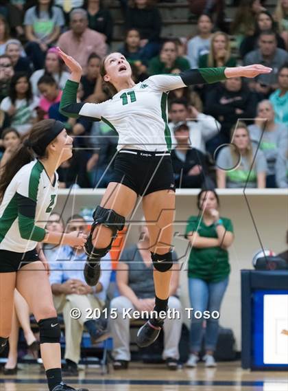 Thumbnail 1 in O'Connor vs Reagan (UIL 6A Regional Quarterfinal) photogallery.