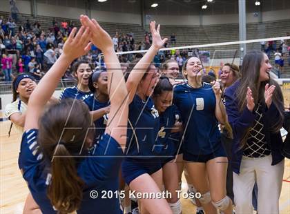 Thumbnail 1 in O'Connor vs Reagan (UIL 6A Regional Quarterfinal) photogallery.