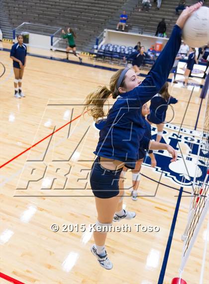 Thumbnail 3 in O'Connor vs Reagan (UIL 6A Regional Quarterfinal) photogallery.