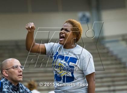 Thumbnail 2 in O'Connor vs Reagan (UIL 6A Regional Quarterfinal) photogallery.