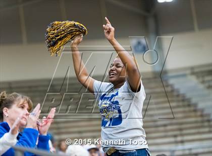Thumbnail 1 in O'Connor vs Reagan (UIL 6A Regional Quarterfinal) photogallery.
