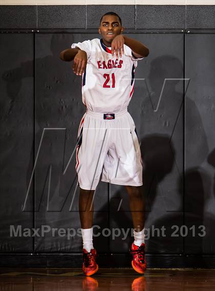 Thumbnail 2 in Atascocita vs. Judson (McDonald's Texas Invitational) photogallery.