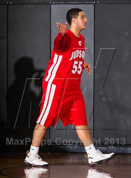 Thumbnail 3 in Atascocita vs. Judson (McDonald's Texas Invitational) photogallery.
