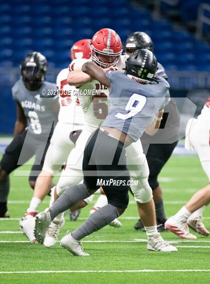Thumbnail 2 in LBJ Austin vs Fredericksburg (UIL 4A D1 Quarterfinals) photogallery.