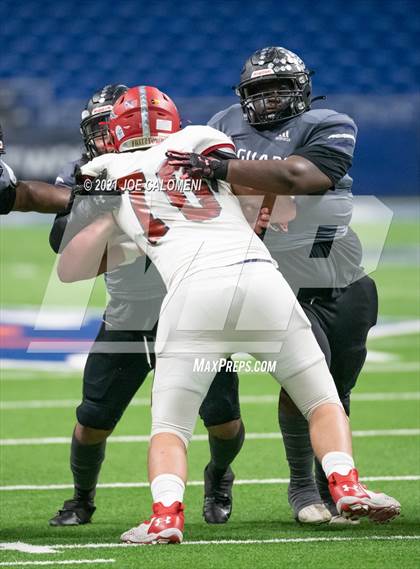 Thumbnail 2 in LBJ Austin vs Fredericksburg (UIL 4A D1 Quarterfinals) photogallery.