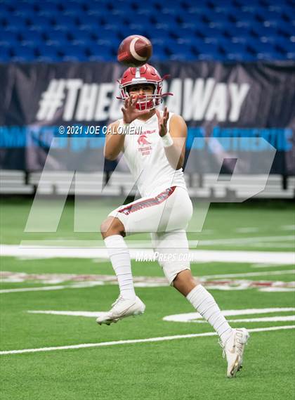 Thumbnail 3 in LBJ Austin vs Fredericksburg (UIL 4A D1 Quarterfinals) photogallery.