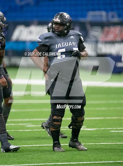 Thumbnail 1 in LBJ Austin vs Fredericksburg (UIL 4A D1 Quarterfinals) photogallery.