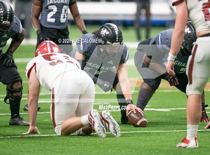 Thumbnail 2 in LBJ Austin vs Fredericksburg (UIL 4A D1 Quarterfinals) photogallery.