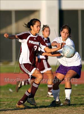 Thumbnail 1 in Paramount @ Lynwood (CIF SS Playoffs) photogallery.