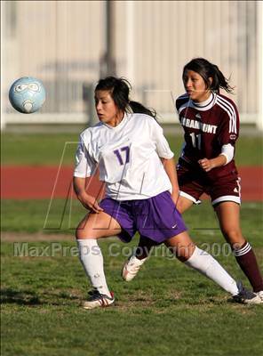 Thumbnail 2 in Paramount @ Lynwood (CIF SS Playoffs) photogallery.