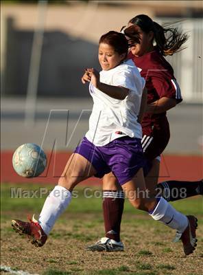 Thumbnail 2 in Paramount @ Lynwood (CIF SS Playoffs) photogallery.