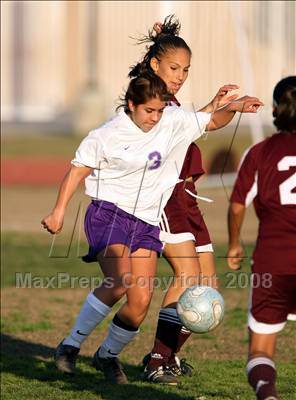 Thumbnail 1 in Paramount @ Lynwood (CIF SS Playoffs) photogallery.