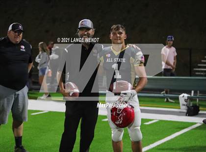 Thumbnail 1 in 8-Man All-State Game North vs South photogallery.