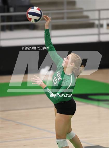 Thumbnail 3 in Bonham @ Caddo Mills photogallery.